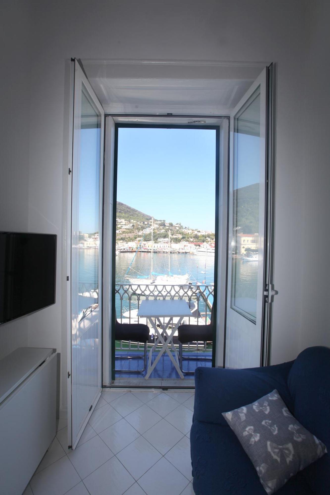 Riva Destra Home By Domusextra Ischia Eksteriør bilde